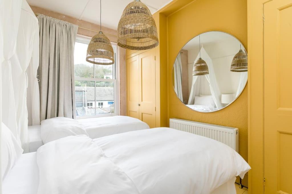 No.five Holiday home