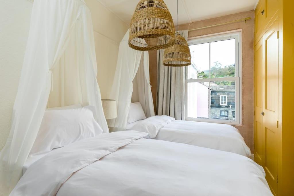 No.five Holiday home *